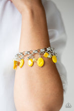 Load image into Gallery viewer, Seashore Sailing - Yellow
