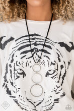 Load image into Gallery viewer, Curved Couture - Silver
