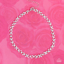Load image into Gallery viewer, Classy Couture - Whte
