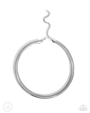 Load image into Gallery viewer, Choker Of The Century - Silver
