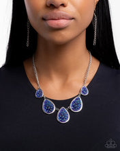Load image into Gallery viewer, Geode Gamut - Blue
