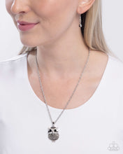 Load image into Gallery viewer, Opulent Owl - Silver
