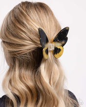 Load image into Gallery viewer, Monarch Model - Yellow

